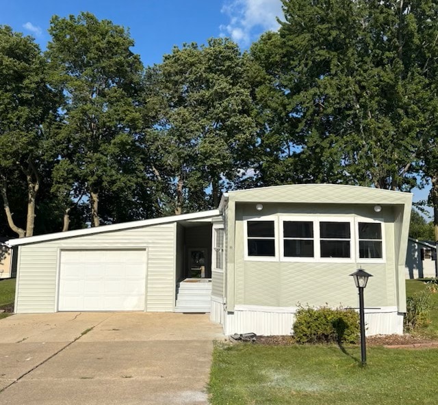 Front exterior of 136 Valley Rose Dr.